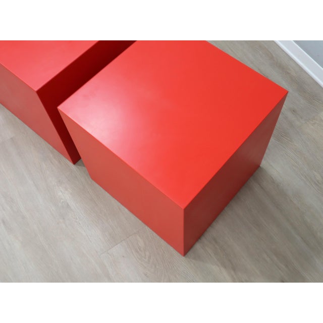 Italian Fiberglass Cube Stools, 1960s, Set of 3 For Sale - Image 10 of 12