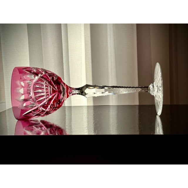 Mid-Century Modern Ruby Cut Crystal Hock Glasses with Peacock and Starburst Cutting, 1950, Set of 6 For Sale - Image 3 of 18