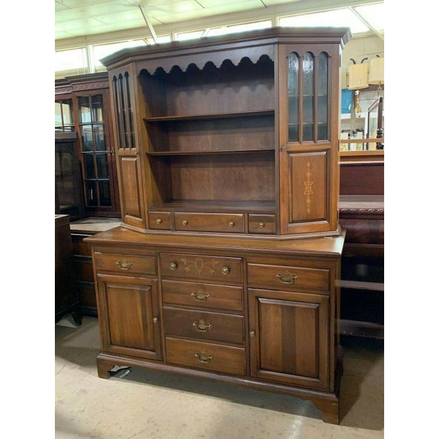Davis Cabinet Co Solid Cherry Dining Room Hutch Display Cabinet