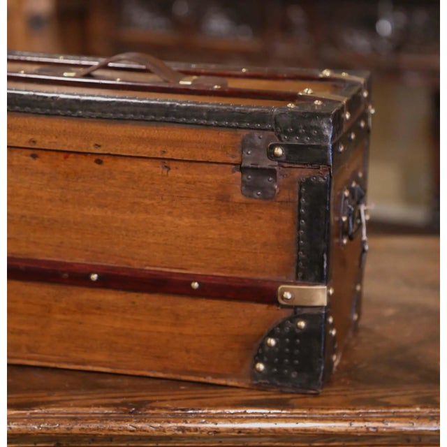 19th Century French Poplar, Iron, Brass and Leather Travel Trunk Jewelry Box For Sale In Dallas - Image 6 of 7