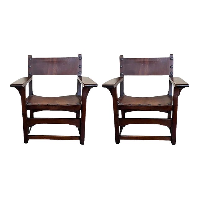 19th Century Spanish Pair of Colonial Carved Armchairs With Leather Seat & Back For Sale