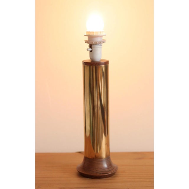 Mid-Century Modern Large Vintage Brass Table Lamp For Sale - Image 3 of 18