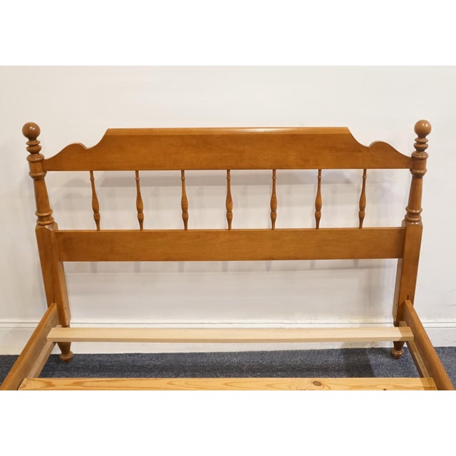 Late 20th Century Ethan Allen Heirloom Nutmeg Maple Colonial Early American Full Size Spindle Bed 10-5611 For Sale - Image 5 of 11