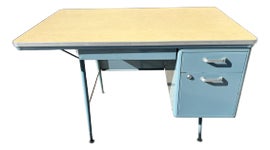 Example of Tanker Desks