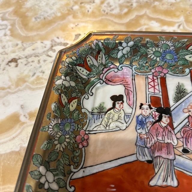 Up for consideration is a beautiful vintage Asian style ceramic detailed small plate. This would look lovely in your home...