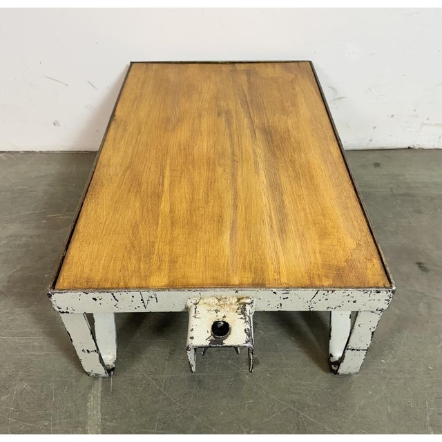 Industrial Grey Coffee Table Cart, 1960s For Sale - Image 15 of 18