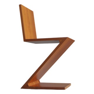 Vintage Zig Zag Chair by Gerrit Thomas Rietveld for Cassina, 1990s For Sale