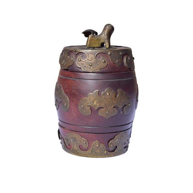 Late 19th Century Chinese Mahogany Barrel Box With Brass Mounts For Sale In San Diego - Image 6 of 11