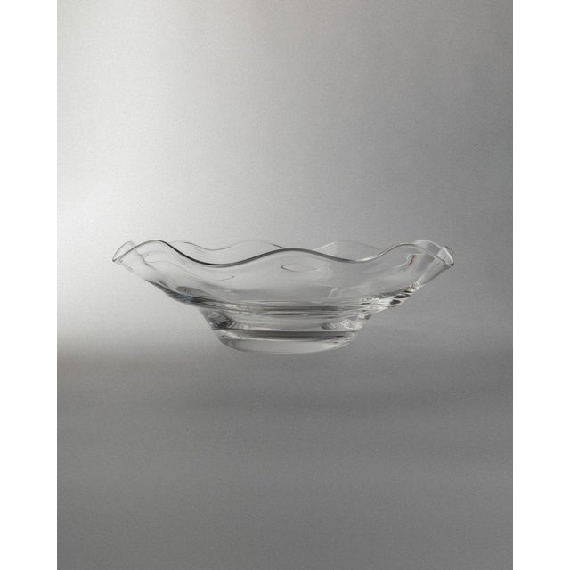Large Wavy Clear Glass Bowl from Laica Cristalleria, Italy, 1990s For Sale - Image 13 of 13