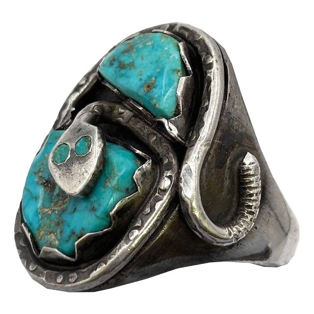 1960s Southwestern Sterling Silver Turquoise Size 10 Zuni Snake Ring by Effie Calavaza For Sale