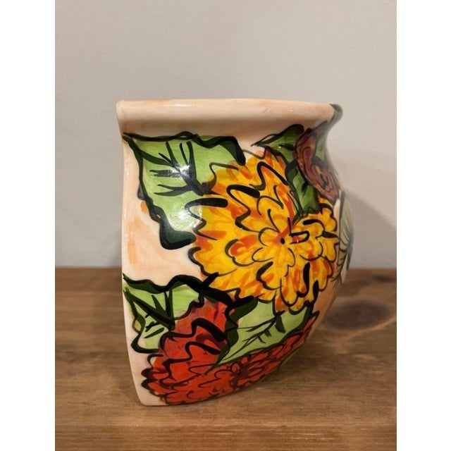 Late 20th Century Signed One-of-a-Kind Patricia Galding Paquin Lady Face Wall Planter 1998 Hand-Painted Ceramic Folk Art For Sale - Image 5 of 9