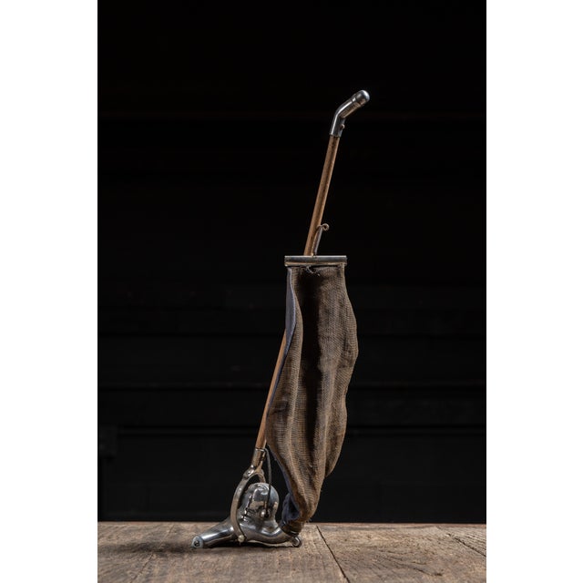 Frantz Premier Broomstick Vacuum Salesman Sample, C. 1910s For Sale In Chicago - Image 6 of 8