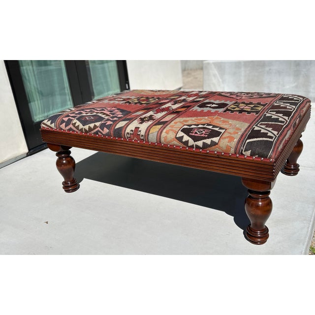 English 1990s Large English Kilim Upholstered Cocktail Ottoman Bench in the Style of George Smith For Sale - Image 3 of 9