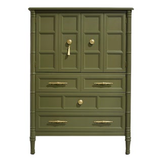 Mid Century Transitional 9 Drawer Highboy by Henredon in Green - Newly Painted For Sale