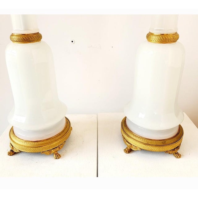 French Pair of Antique Frence Louis Faceted Opaline and Guilt Table Lamps For Sale - Image 3 of 11