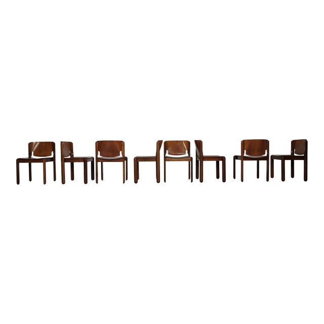 Mid-Century Modern Vintage Model 122 Dining Chairs in Walnut by Vico Magistretti for Cassina, 1968, Set of 8 For Sale - Image 3 of 18