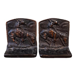 Early 20th Century Heavy Cast Iron Novelty Co. Boho Western Bookends – Sculptural Pair For Sale