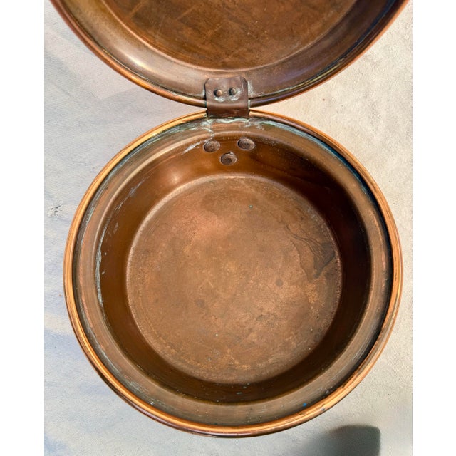 Antique 19th C. Copper & Brass Bed Warmer With Turned Wood Handle For Sale - Image 4 of 9