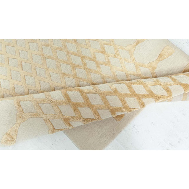 Modern High-Low Textured Wool & Silk Runner by Doris Leslie Blau For Sale In New York - Image 6 of 6