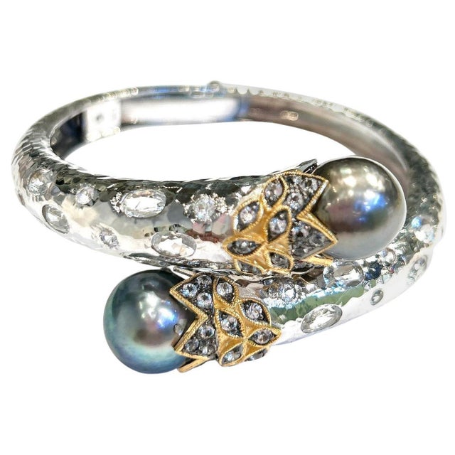 Bochic "Orient" Vintage Sapphire, Topaz & Pearl Bangle Set White 18K & Silver For Sale - Image 15 of 18
