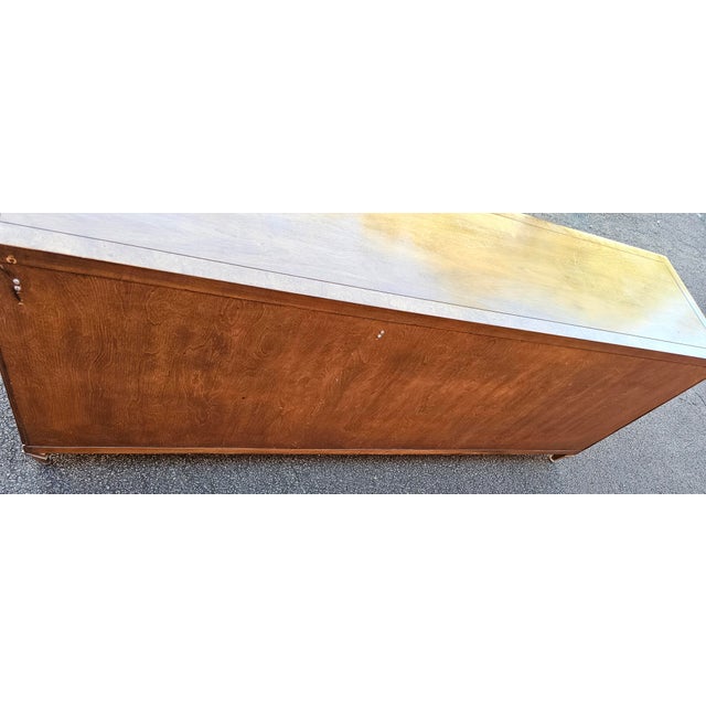 Mid-Century Modern Mid-Century Hollywood Regency Mastercraft Furniture 9-Drawer Long Dresser With Burl Trim For Sale - Image 3 of 10