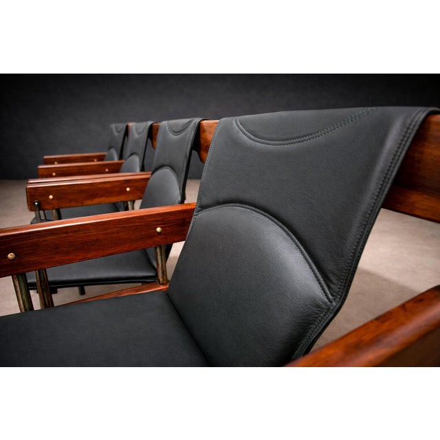 Sergio Rodrigues Pair of Double “Longarina” Auditorium Chairs, Sergio Rodrigues, 1965 For Sale - Image 4 of 13