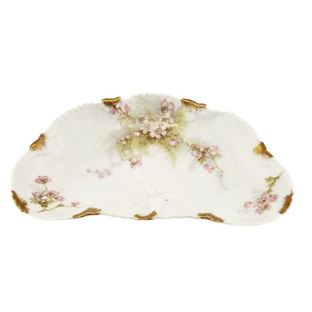 Theodore Haviland Set of 10 Limoges Schleiger 146a by Haviland Fine Porcelain Curved Dishes For Sale - Image 4 of 5
