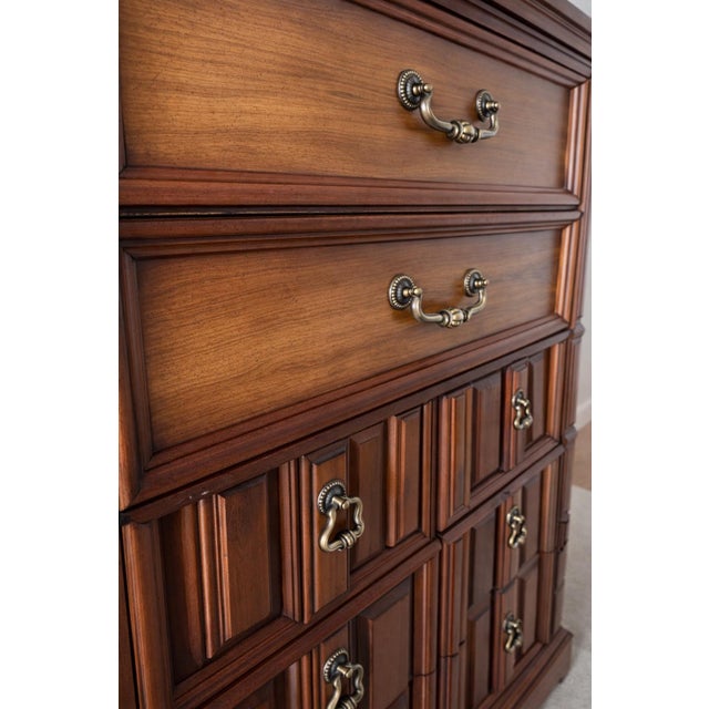 Traditional Vintage Traditional 70s Solid Wood Dresser With Arched Mirror For Sale - Image 3 of 9