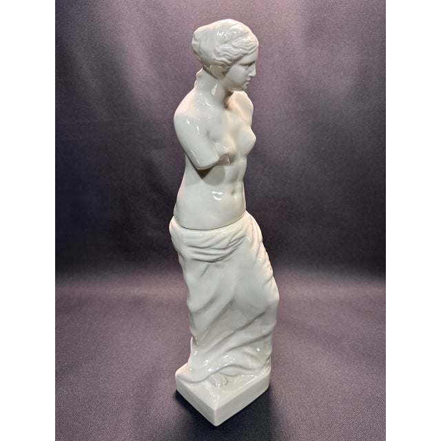 Vintage 1972 o.m.b (Old Mr.Boston) Brandy Decanter For Sale In Palm Springs - Image 6 of 11