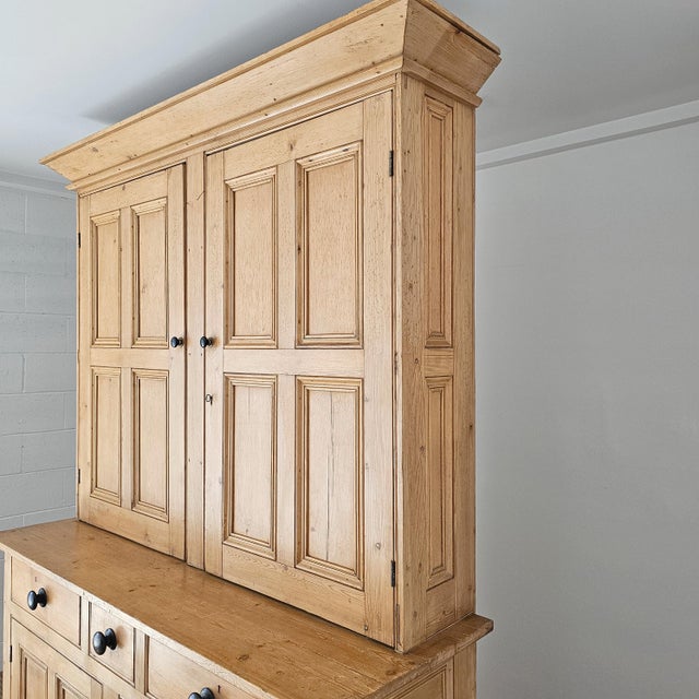 Antique English Pine Housekeeper's Cupboard - Circa 1880 For Sale - Image 4 of 15