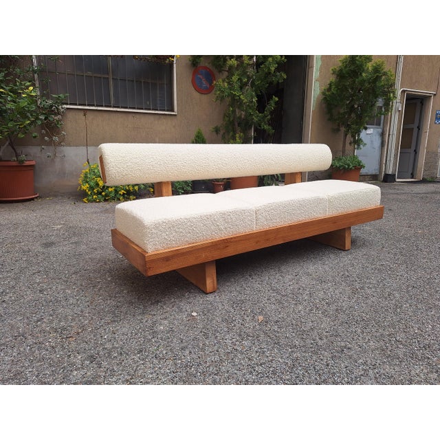 Sofa in Light Wood and White Teddy Bear Bouclé Fabric, 1990s, in Very Good conditions. Designed 1990 to 1999