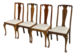 Set of 4 Antique Queen Anne Chair Style Dining Chairs