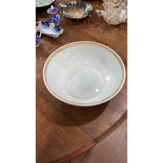 1900 - 1909 Vintage Chinese Famille Verte Porcelain Lidded Bowl For Sale - Image 5 of 5