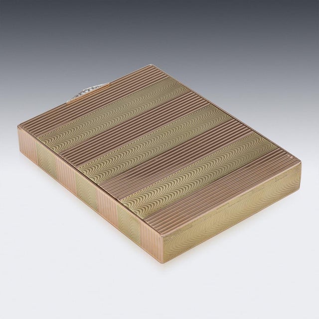 1920s Antique French Bi-Colour 14k Gold Cigarette Case from Charlton & Co., 1920s For Sale - Image 5 of 18