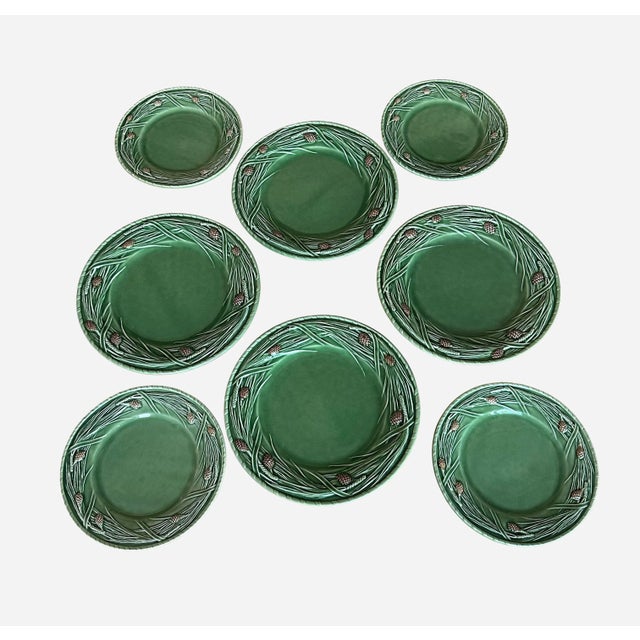Rare set of Bordallo Pinheiro Pinecone dinner and dessert/salad plates in great condition. Some crazing - no cracks or...
