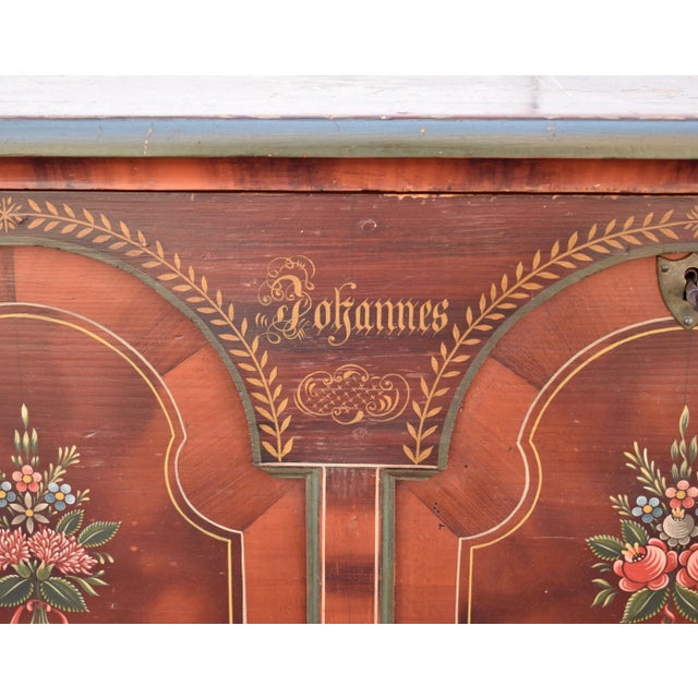 Mid 19th Century Pine Trunk or Blanket Chest in Original Decorative Paint For Sale - Image 10 of 12