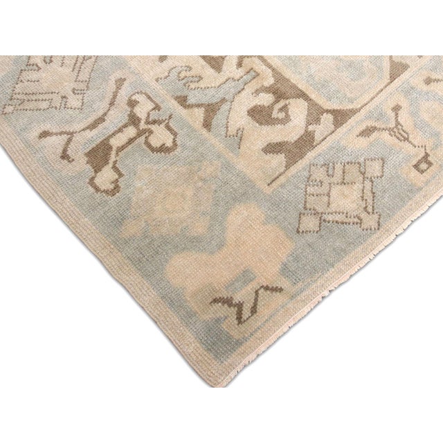 Traditional 1960s Turkish Oushak Rug For Sale - Image 3 of 5