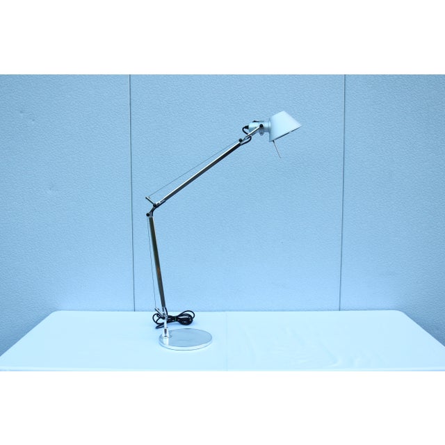 Artemide Tolomeo Classic Table Lamp Design Michele De Lucchi & Giancarlo Fassina For Sale In New York - Image 6 of 18