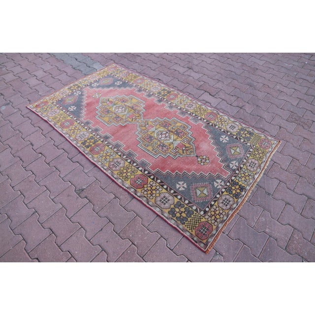 Size: 3.8 x 6.8 ft (116 x 208 cm) 45 x 81 inches Color: Red, Blue, Yellow, Beige Material: 100% Hand Spun Organic Wool...