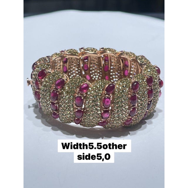 Early 21st Century Bochic "Capri" Natural Ruby & Natural Peridot Bangle Set In 18K Gold & Silver For Sale - Image 5 of 18