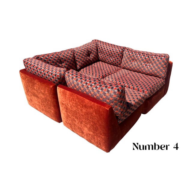 1980s Vintage Mid Century Modern 1970s - 1980s 4 Piece Modular Orange Velvet Geometric Sofa Restored Postmodern 80s For Sale - Image 5 of 12
