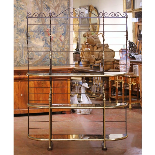 Early 20th C. French Wrought Iron and Brass Baker’s Rack With Glass Shelves For Sale In Dallas - Image 6 of 13