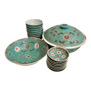 Mid to Late 20th Century Chinoiserie Famille Rose Mun Shou Porcelain Dinnerware Serving Set of 18 Pieces