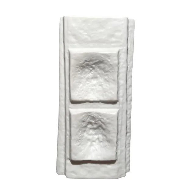 Mid-Century Modern Martin Freyer for Rosenthal Brutalist Porcelaine Blanc Vase For Sale - Image 3 of 5