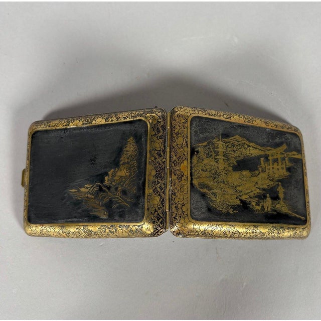 Japanese cigarette case, Meiji era, early 20th century For Sale - Image 10 of 10