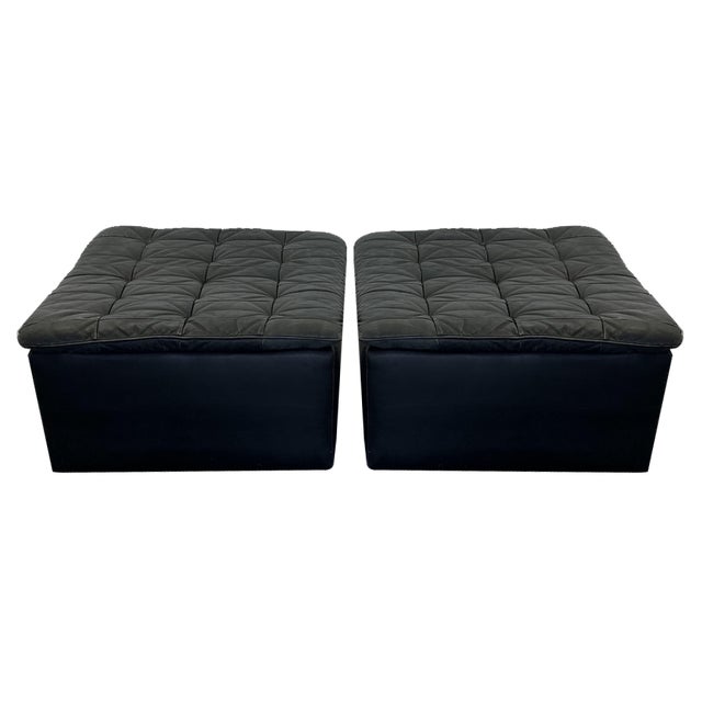 Set of Large Swiss Poufs in Patinated Grey Leather from de Sede, 1970s For Sale