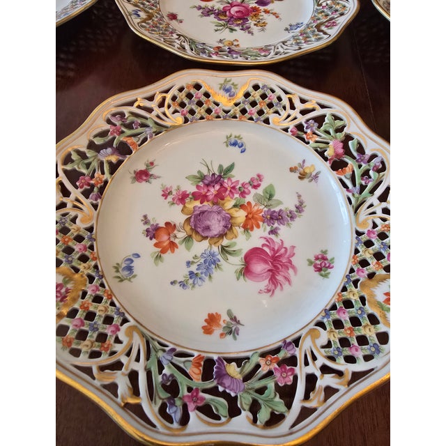 Dresden Porcelain Pre Mid Century Vintage Perfect Set 12 Dresden Plates For Sale - Image 4 of 11