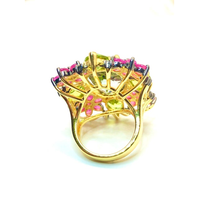 Baroque Bochic “Orient” Vintage Diamond, Peridot, Tourmaline & Topaz Ring 18K & Silver For Sale - Image 3 of 15
