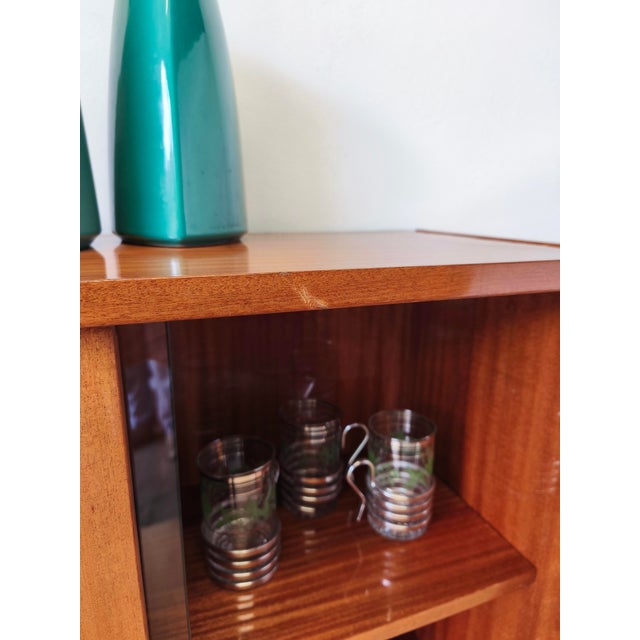 Mid-Century Modern Minimalist Bookcase, 1970 For Sale - Image 17 of 18