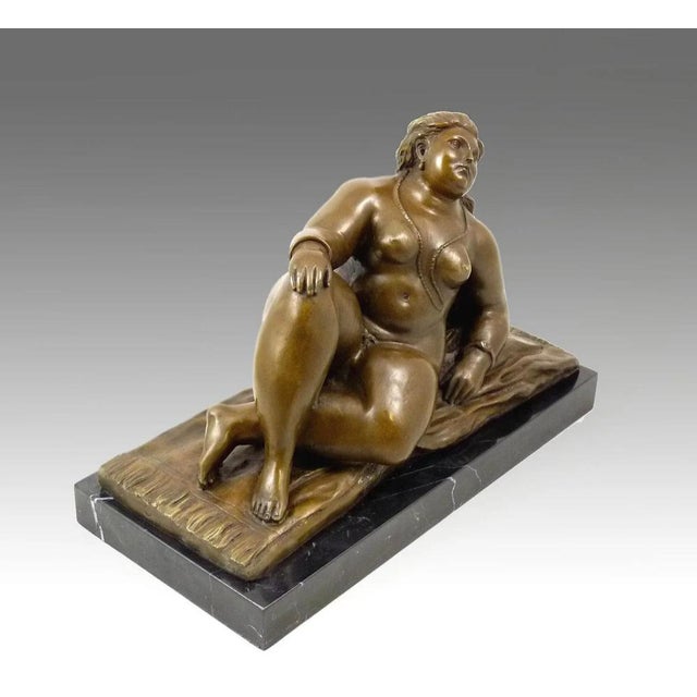 Sculpture of Nude Woman at the Beach, 20th Century, Bronze For Sale - Image 6 of 10